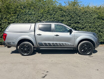 Nissan Navara Crew Cab AUTO 4x4 N-Guard Air Con Cam Nav Sensors EURO 6 NO VAT 4
