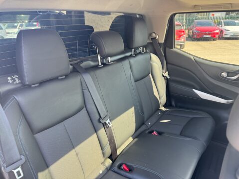 Nissan Navara Crew Cab [SOLD KH] AUTO 4x4 N-Guard Air Con Cam Nav Sensors EURO 6 NO VAT 10