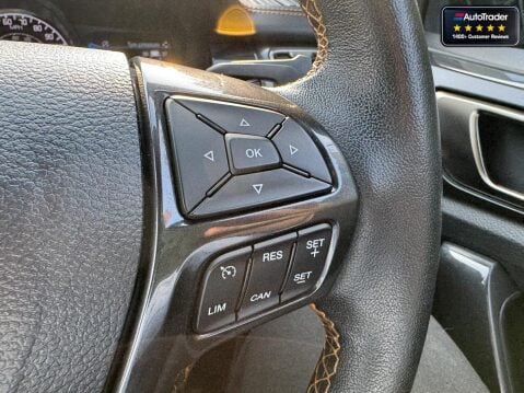 Ford Ranger Crew Cab [SOLD KH] AUTO 4X4 Wildtrak Air Con Cam Nav Sensors EURO 6 NO VAT 15
