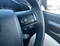 Toyota Hilux Crew Cab 4X4 AUTO Invincible X Air Con Cam Nav Sensors EURO 6 NO VAT 11