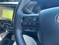Toyota Hilux Crew Cab 4X4 AUTO Invincible X Air Con Cam Nav Sensors EURO 6 NO VAT 10