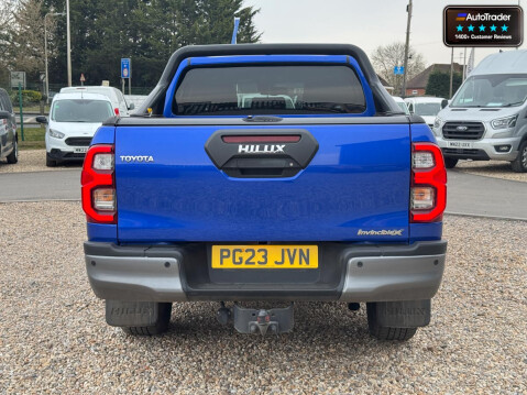 Toyota Hilux Crew Cab 4X4 AUTO Invincible X Air Con Cam Nav Senors EURO 6 NO VAT 7