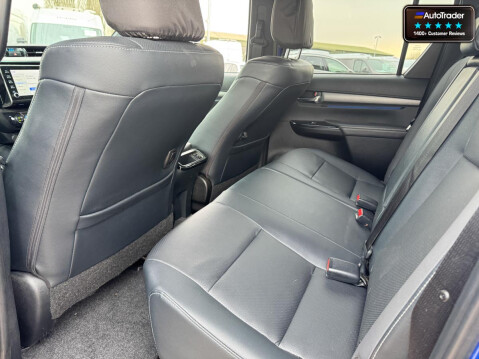 Toyota Hilux Crew Cab 4X4 AUTO Invincible X Air Con Cam Nav Senors EURO 6 NO VAT 12
