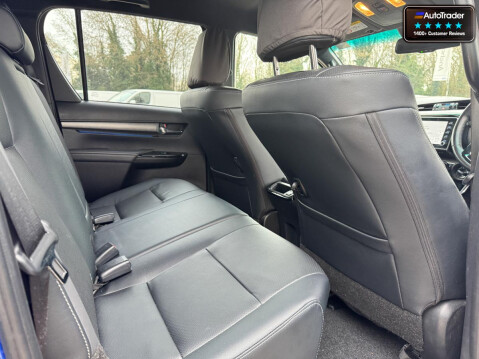 Toyota Hilux Crew Cab 4X4 AUTO Invincible X Air Con Cam Nav Senors EURO 6 NO VAT 18