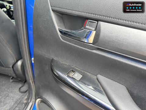 Toyota Hilux Crew Cab 4X4 AUTO Invincible X Air Con Cam Nav Senors EURO 6 NO VAT 19
