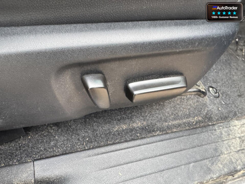 Toyota Hilux Crew Cab 4X4 AUTO Invincible X Air Con Cam Nav Senors EURO 6 NO VAT 24