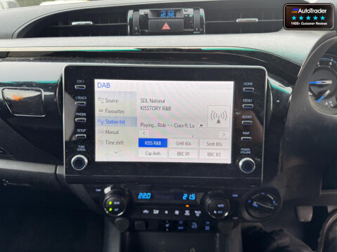 Toyota Hilux Crew Cab 4X4 AUTO Invincible X Air Con Cam Nav Senors EURO 6 NO VAT 37