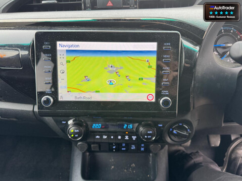 Toyota Hilux Crew Cab 4X4 AUTO Invincible X Air Con Cam Nav Senors EURO 6 NO VAT 38