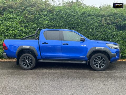 Toyota Hilux Crew Cab 4X4 AUTO Invincible X Air Con Cam Nav Senors EURO 6 NO VAT 4