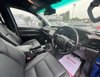 Toyota Hilux Crew Cab 4X4 AUTO Invincible X Air Con Cam Nav Senors EURO 6 NO VAT 20