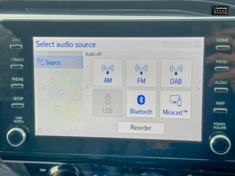 Toyota Hilux Crew Cab 4X4 AUTO Invincible X Air Con Cam Nav Senors EURO 6 NO VAT 31