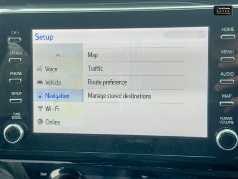 Toyota Hilux Crew Cab 4X4 AUTO Invincible X Air Con Cam Nav Senors EURO 6 NO VAT 35