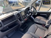 Peugeot Boxer XLWB L4H2 Medium Roof Bluehdi 435 Professional Premium Plus EURO 6 9
