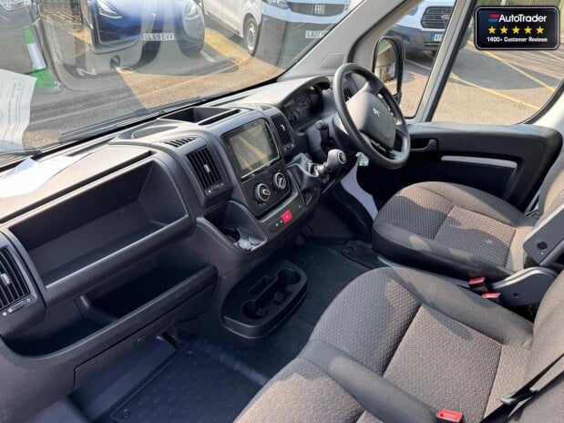 Peugeot Boxer XLWB L4H2 Medium Roof Bluehdi 435 Professional Premium Plus EURO 6 9