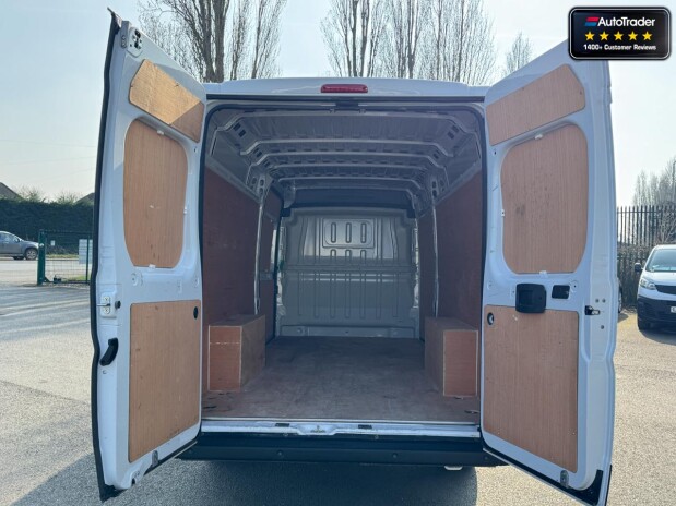 Peugeot Boxer XLWB L4H2 Medium Roof Bluehdi 435 Professional Premium Plus EURO 6 11