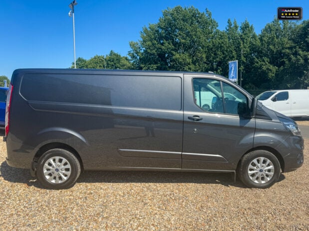 Ford Transit Custom AUTO LWB L2H1 170ps Low Roof 320 Limited Air Con Cam Sensors EURO 6 5