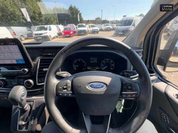 Ford Transit Custom AUTO LWB L2H1 170ps Low Roof 320 Limited Air Con Cam Sensors EURO 6 16