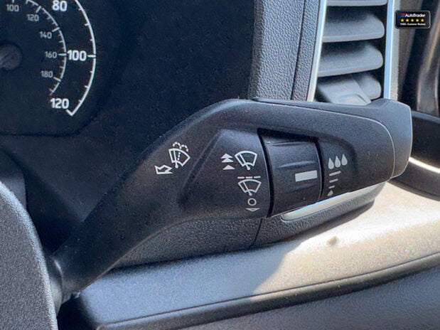 Ford Transit Custom AUTO LWB L2H1 170ps Low Roof 320 Limited Air Con Cam Sensors EURO 6 21