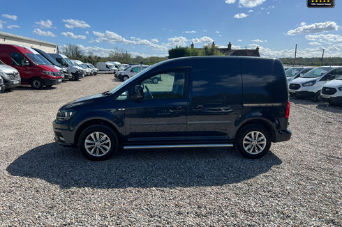 Volkswagen Caddy SWB L1H1 Low Roof Highline 102ps Air Con Alloys Nav Sensors EURO 6 NO VAT