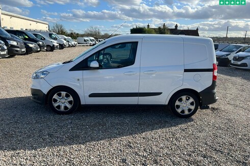 Ford Transit Courier SWB L1H1 Low Roof Trend Tdci Air Con Sensors EURO 6 NO VAT