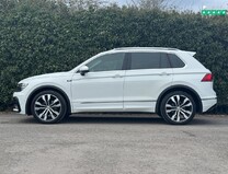 Volkswagen Tiguan 2.0 TDI R-Line Tech SUV 5dr Diesel Manual 4Motion Euro 6 (s/s) (150 ps) 4
