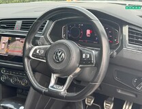 Volkswagen Tiguan 2.0 TDI R-Line Tech SUV 5dr Diesel Manual 4Motion Euro 6 (s/s) (150 ps) 10