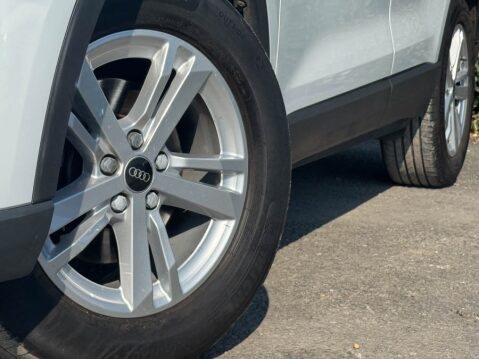 Audi Q3 1.5 TFSI CoD 35 Technik SUV 5dr Petrol Manual Euro 6 (s/s) (150 ps) 3