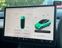 Tesla Model Y (Dual Motor) Long Range SUV 5dr Electric Auto 4WDE (384 bhp) 24