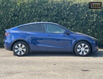 Tesla Model Y (Dual Motor) Long Range SUV 5dr Electric Auto 4WDE (384 bhp) 38