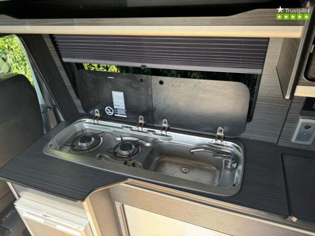 Volkswagen Transporter AUTO DSG Camper150hp PopTop 4 Berth Kitchen Bike R 14