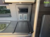 Volkswagen Transporter AUTO DSG Camper150hp PopTop 4 Berth Kitchen Bike R 17