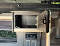 Volkswagen Transporter AUTO DSG Camper150hp PopTop 4 Berth Kitchen Bike R 19