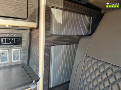 Volkswagen Transporter AUTO DSG Camper150hp PopTop 4 Berth Kitchen Bike R 20