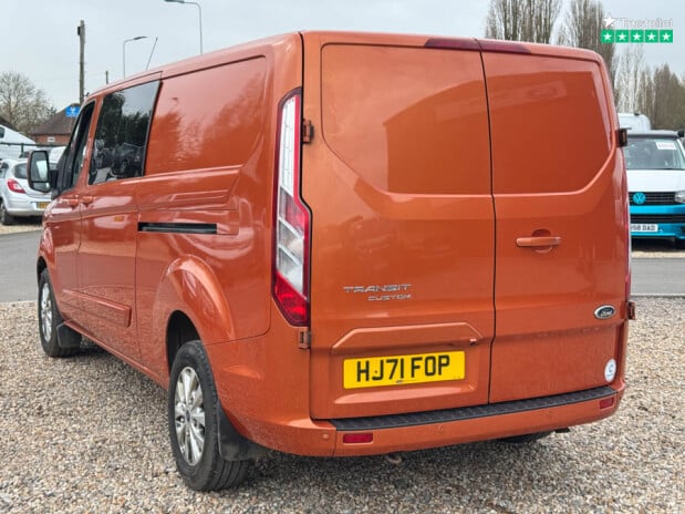 Ford Transit Custom Crew Cab [SOLD CR] LWB L2H1 320 Limited Air Con Sensors EURO 6 NO VAT 8