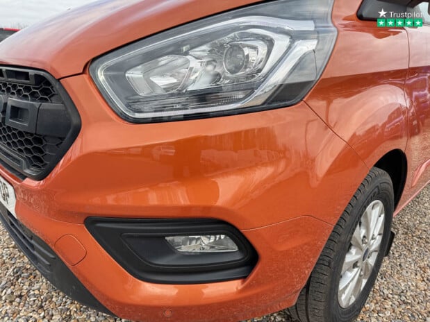 Ford Transit Custom Crew Cab [SOLD CR] LWB L2H1 320 Limited Air Con Sensors EURO 6 NO VAT 20