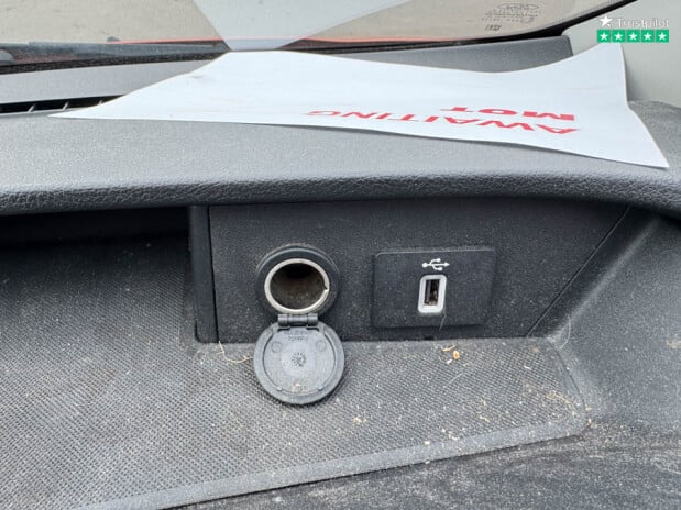 Ford Transit Custom Crew Cab [SOLD CR] LWB L2H1 320 Limited Air Con Sensors EURO 6 NO VAT 31