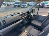 MAN TGE MWB Medium Roof 3.140 Lion Xs Air Con Sensors EURO 6 9