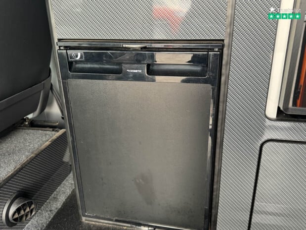 Volkswagen Transporter Campaway|Kitchen|R/R Bed|PopTop|Awning|Fridge|Air Con 12