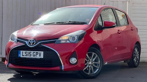 Toyota Yaris (Sold) 1.33 Dual VVT-i Icon Hatchback 5dr Petrol Manual ULEZ COMPLIANT (99 