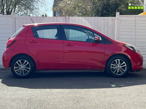 Toyota Yaris (Sold) 1.33 Dual VVT-i Icon Hatchback 5dr Petrol Manual ULEZ COMPLIANT (99 8
