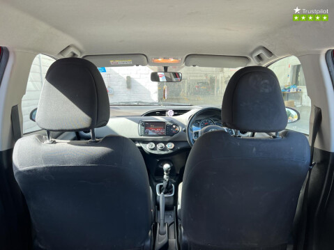 Toyota Yaris (Sold) 1.33 Dual VVT-i Icon Hatchback 5dr Petrol Manual ULEZ COMPLIANT (99 14
