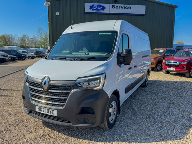 Renault Master LWB L3H2 Medium Roof Lm35 Business Plus Air Con Sensors EURO 6 2