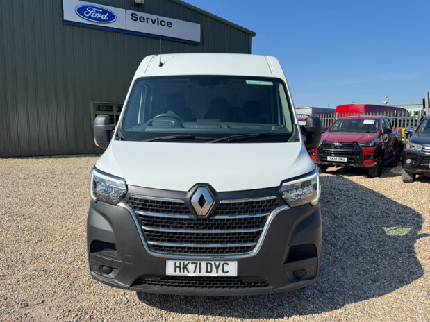 Renault Master LWB L3H2 Medium Roof Lm35 Business Plus Air Con Sensors EURO 6 3
