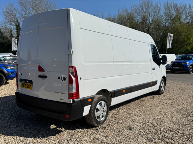 Renault Master LWB L3H2 Medium Roof Lm35 Business Plus Air Con Sensors EURO 6 6
