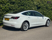 Tesla Model 3 (Dual Motor) Long Range Saloon 4dr Electric Auto 4WDE (346 ps) 3