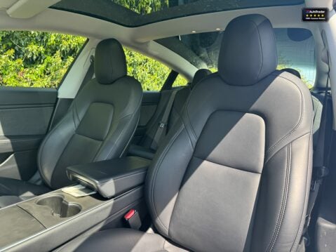 Tesla Model 3 (Sold)(Dual Motor) Long Range Saloon 4dr Electric Auto 4WDE (346 ps) 8