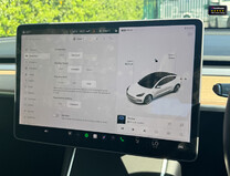 Tesla Model 3 (Dual Motor) Long Range Saloon 4dr Electric Auto 4WDE (346 ps) 18
