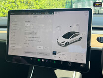 Tesla Model 3 (Dual Motor) Long Range Saloon 4dr Electric Auto 4WDE (346 ps) 21