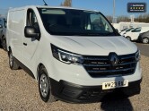 Renault Trafic SWB L1H1 [SOLD CM] Low Roof Sl28 Business Plus Air Con Sensors EURO 6 4