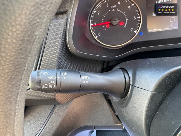 Renault Trafic SWB L1H1 [SOLD CM] Low Roof Sl28 Business Plus Air Con Sensors EURO 6 27